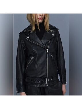Mackage selenia jacket. LIKE NEW - XL